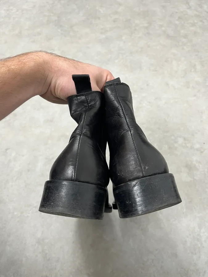 2000s Giorgio Armani Black Leather Ankle Boots - Image 7