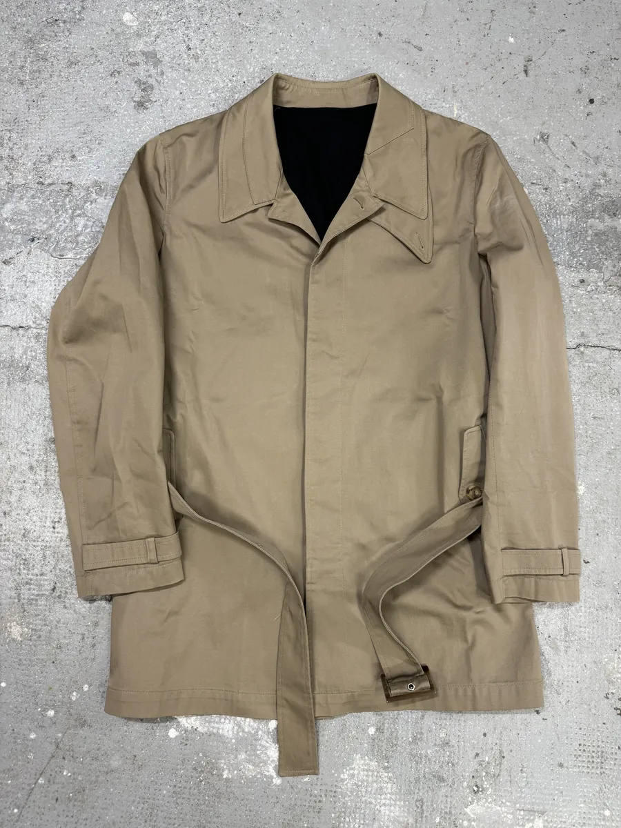 2000s Givenchy Beige Short Trench Belted Jacket - Image 4