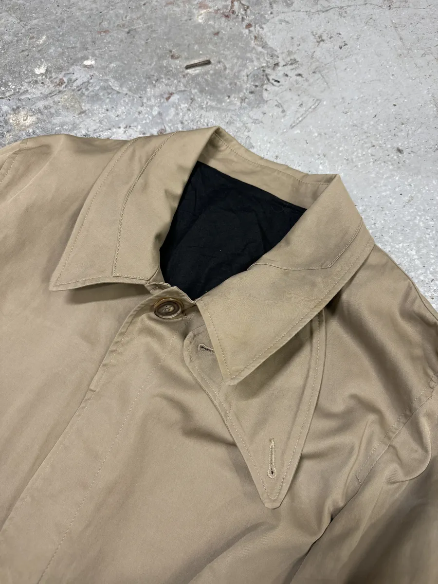 2000s Givenchy Beige Short Trench Belted Jacket - Image 5