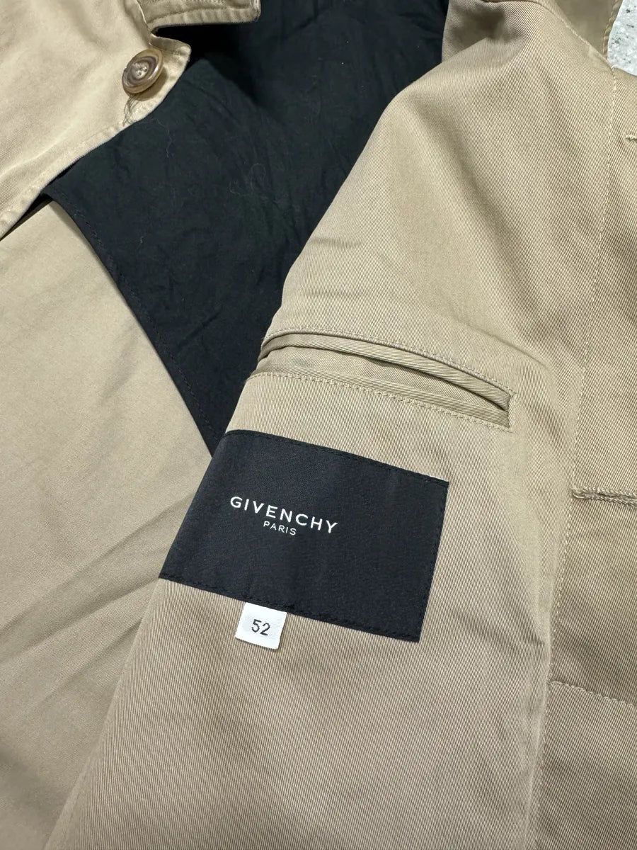 2000s Givenchy Beige Short Trench Belted Jacket - Image 9