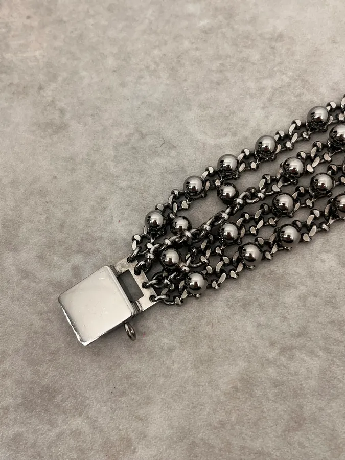 2000s Givenchy Multi-Chain Pearl Bracelet - Image 4