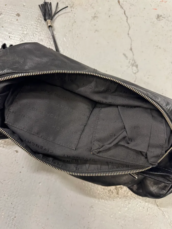 2000s Givenchy Pumpink Black Leather Multi-Pocket Bag - Image 6