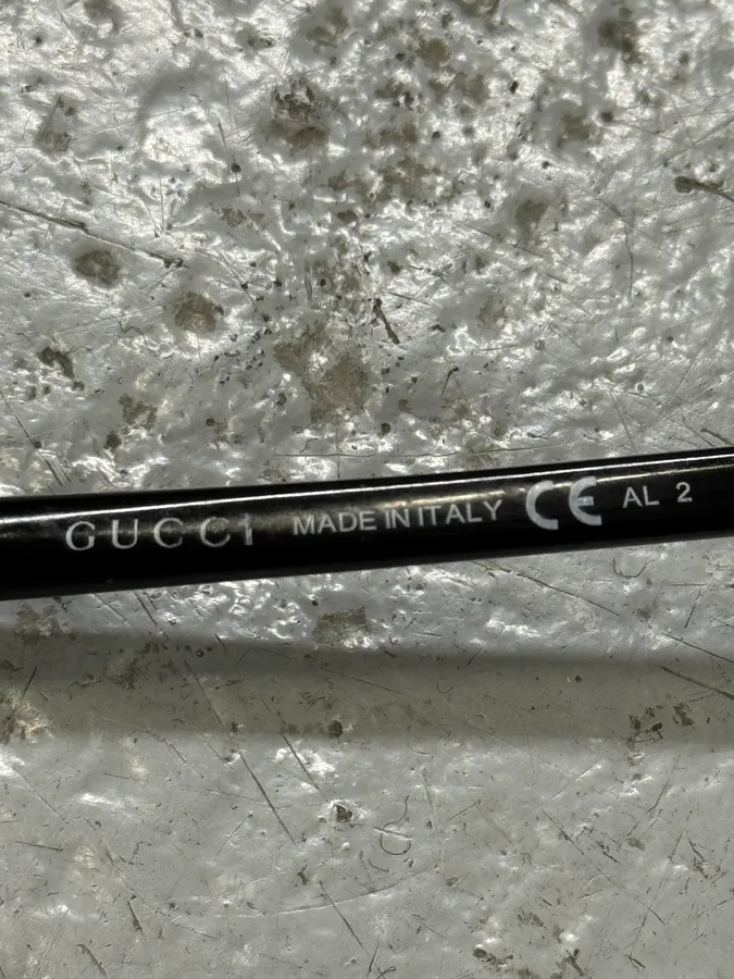 2000s Gucci Bamboo Black Sunglasses - Image 9