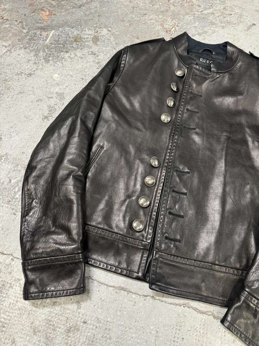 2000s Gucci Black Asymmetrical Buttoned Leather Jacket - Image 7