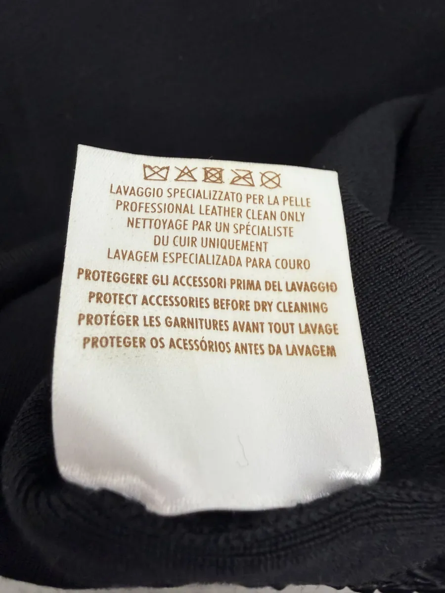 2000s Gucci Black & Brown Python Leather Obscure T-Shirt - Image 8