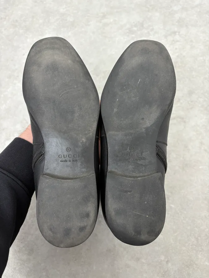 2000s Gucci Black Minimalist Leather Boots - Image 8