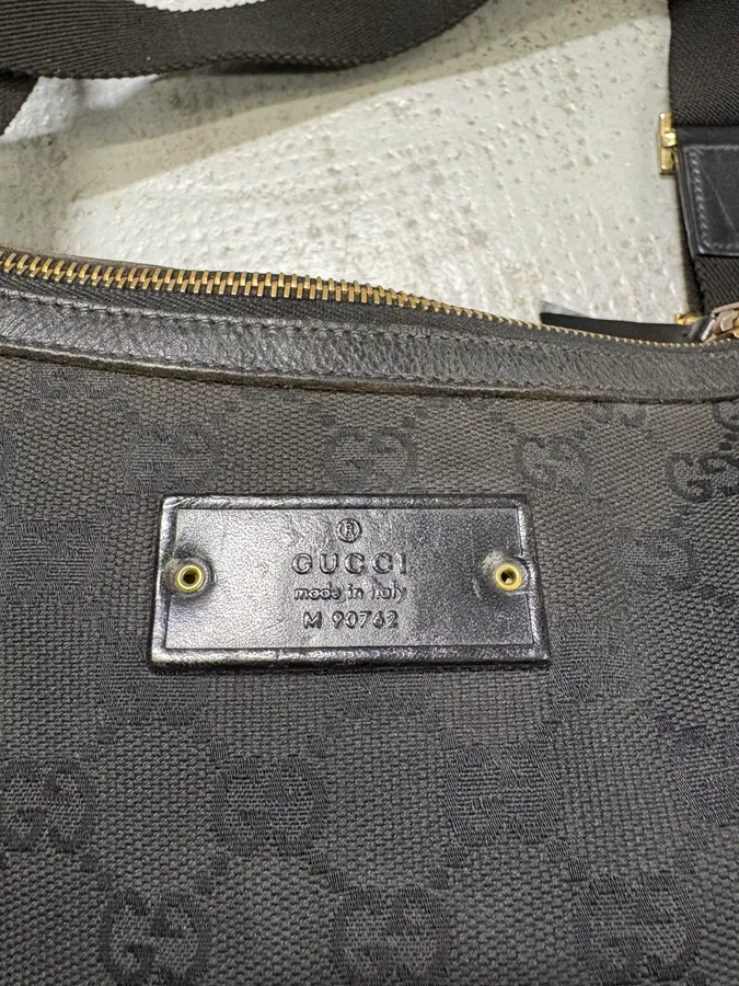 2000s Gucci Black Monogram Shoulder Bag - Image 9