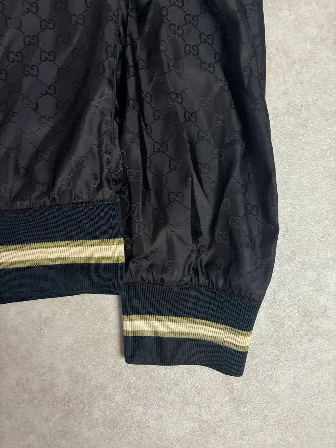 2000s Gucci Black Monogrammed Light Windbreaker Jacket - Image 10
