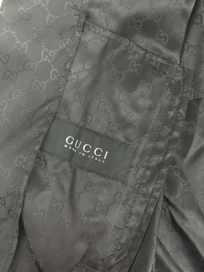 2000s Gucci Black Monogrammed Light Windbreaker Jacket - Image 12