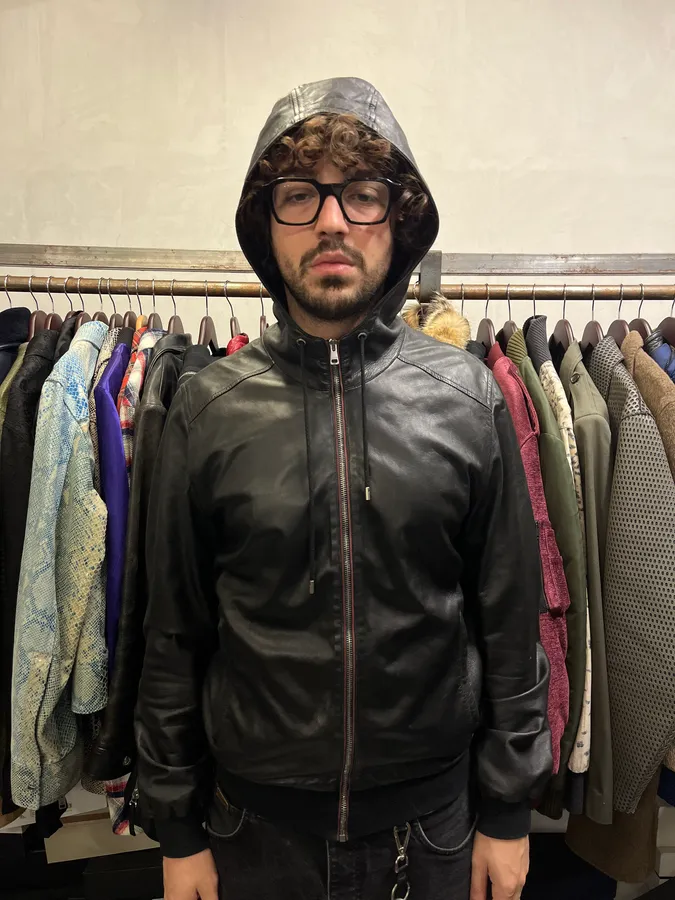 2000s Gucci Black Pure Leather Hooded Jacket by Tom Ford - Image 2