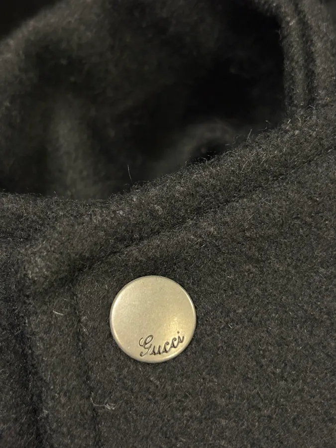 2000s Gucci Black Wool Double-Breasted Coat - Image 10