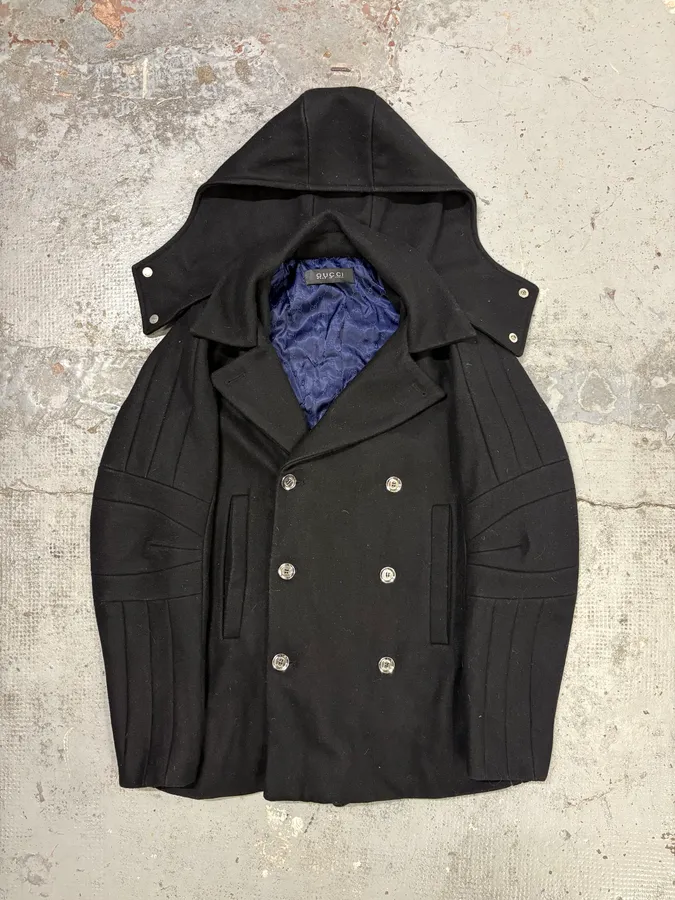 2000s Gucci Black Wool Double-Breasted Coat - Image 5