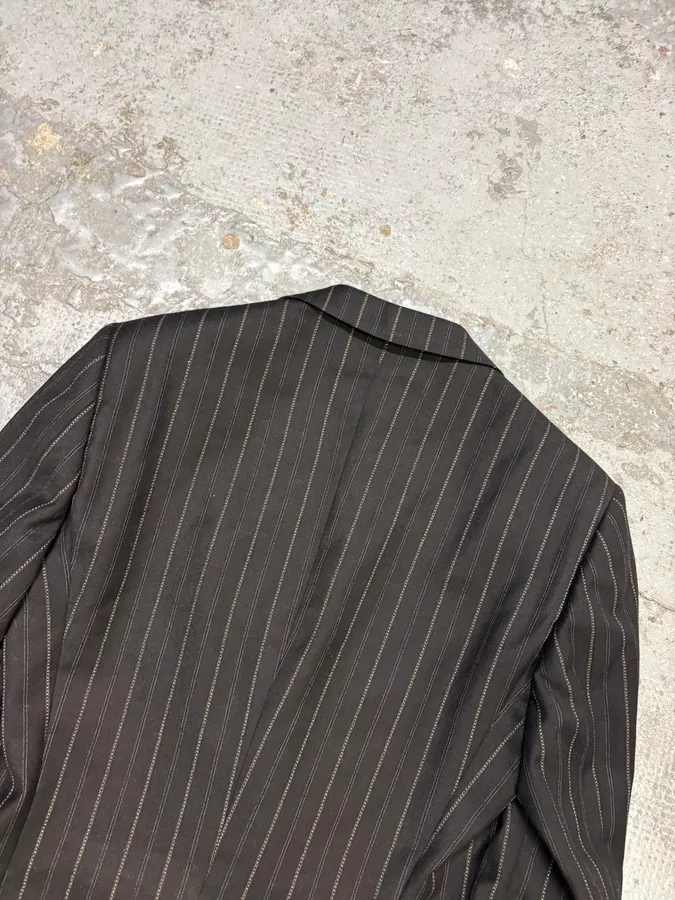2000s Gucci Black Wool Pinstriped Suit by Tom Ford - Image 9