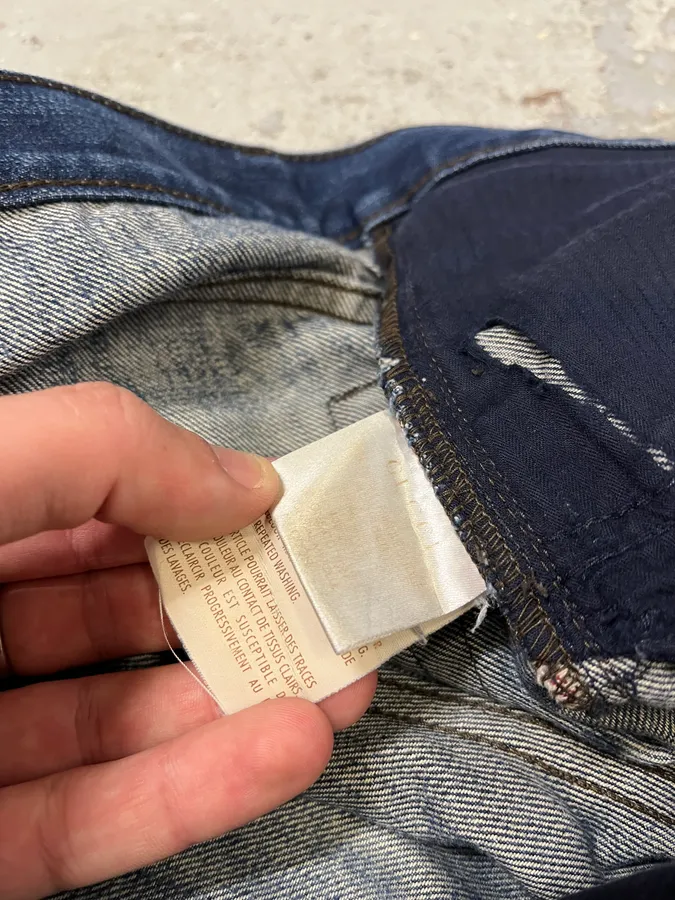 2000s Gucci Blue Eroded Denim Jeans - Image 9