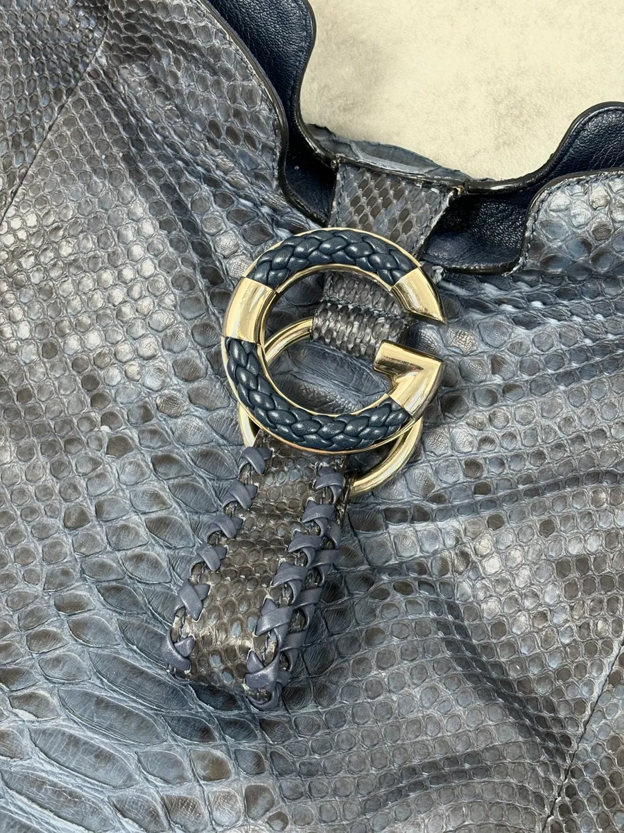 2000s Gucci Blue Python Navy Leather Bag by Tom Ford - Image 15