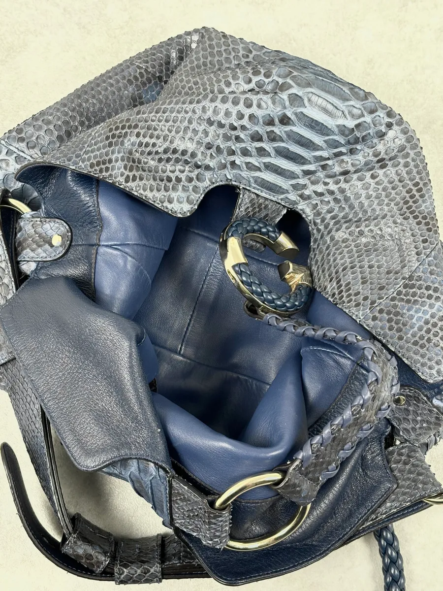 2000s Gucci Blue Python Navy Leather Bag by Tom Ford - Image 18