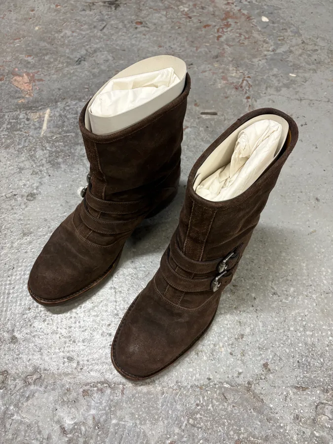 2000s Gucci Brown Biker Buckles Ankle Eroded Suede Leather Boots - Image 3