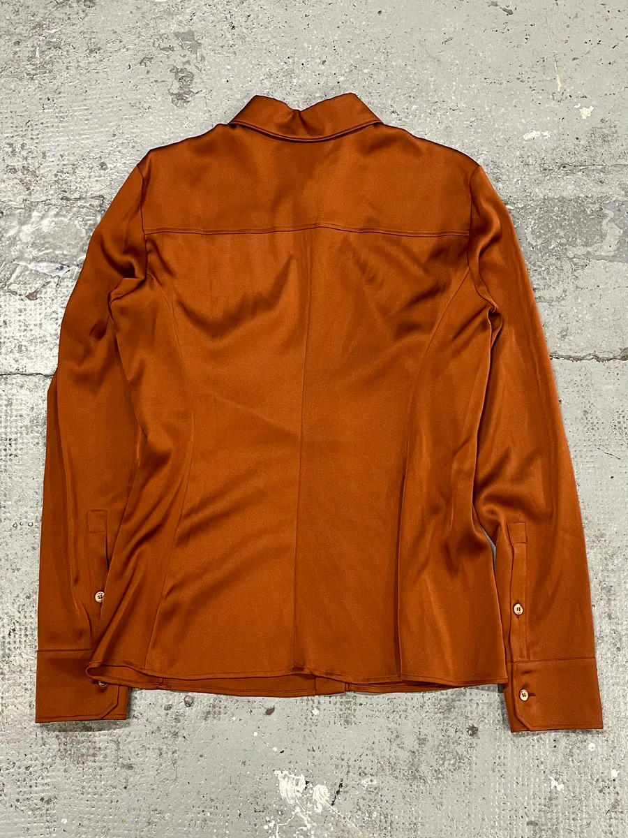2000s Gucci Brown Camel Silk Shirt - Image 7
