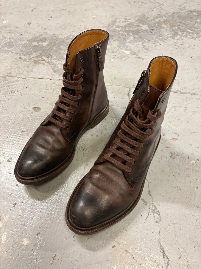 2000s Gucci Brown Eroded Leather Boots - Image 3