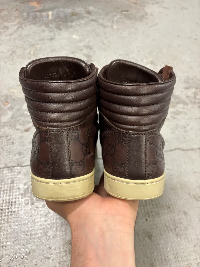 2000s Gucci Brown Monogram Italian Leather High Sneakers - Image 7