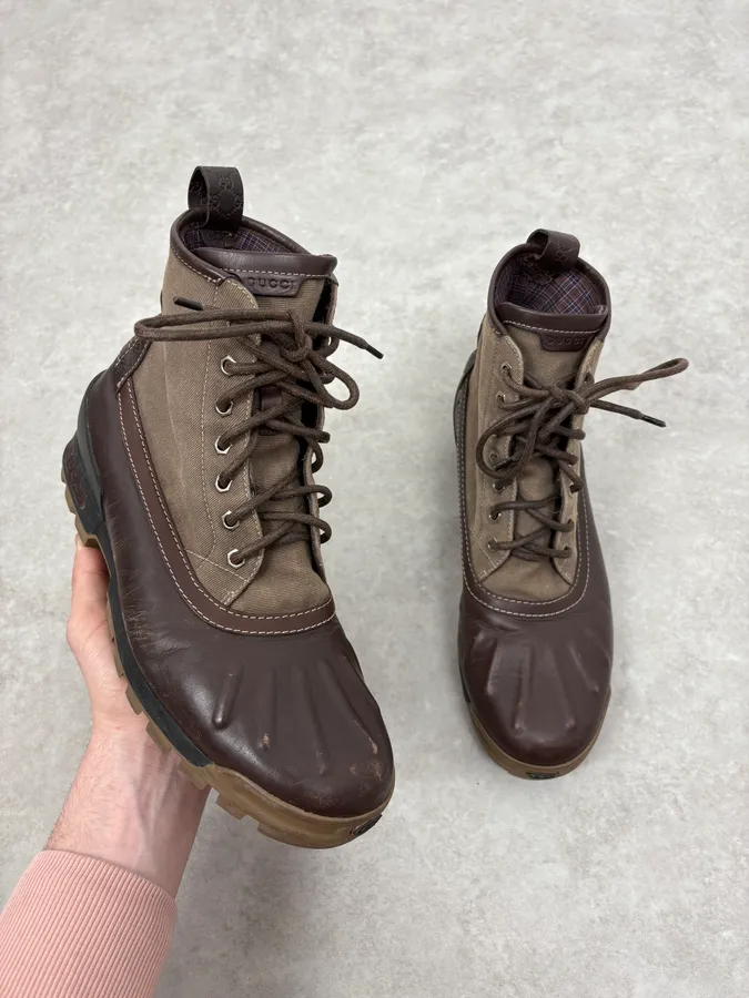 2000s Gucci Brown Ski Boots