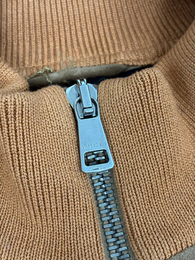 2000s Gucci Brown Suede Leather Bomber Jacket - Image 10