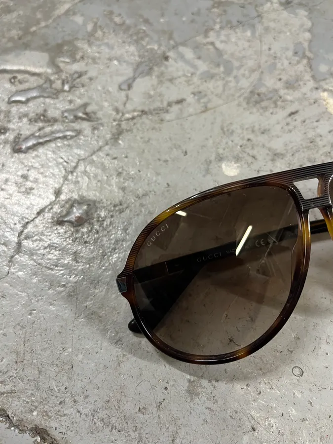 2000s Gucci Brown Sunglasses - Image 4