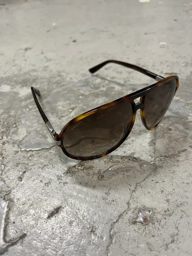 2000s Gucci Brown Sunglasses - Image 6