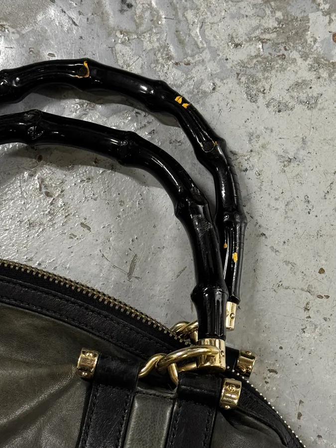 2000s Gucci Dark Green & Black Eroded Bamboo Handle Bag - Image 10