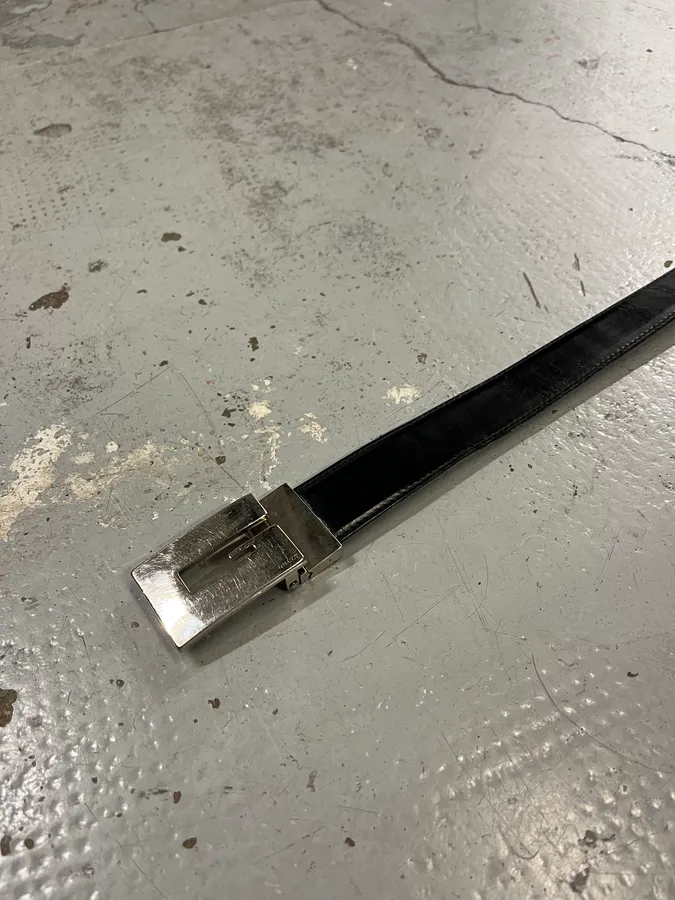 2000s Gucci G Logo Black Leather Belt - Image 6