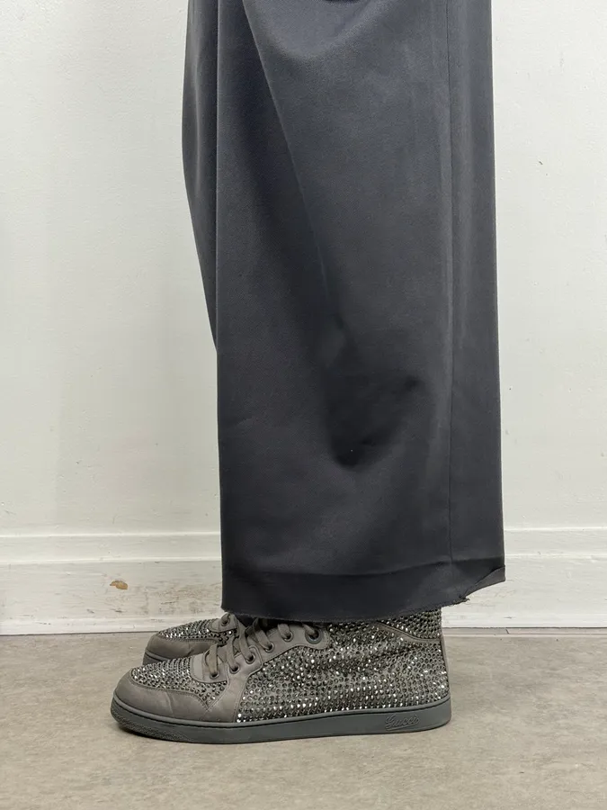 2000s Gucci Grey Leather Swarovski Crystal High-Top Sneakers - Image 3