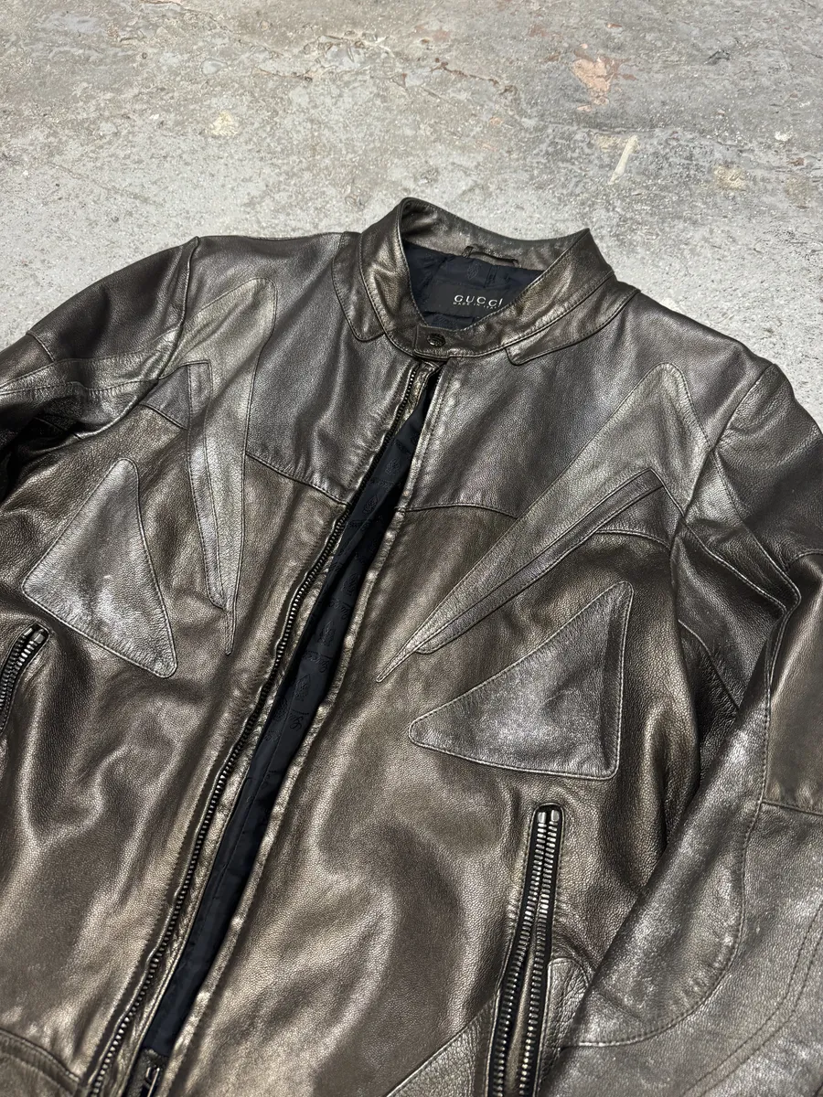 2000s Gucci Metallic Grey Rock Avant-Garde Leather Biker Jacket - Image 5