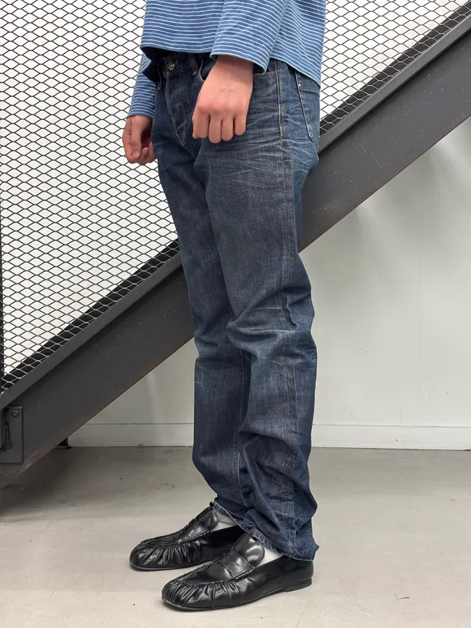 2000s Gucci Navy Denim Straight-Leg Jeans by Frida Giannini - Image 3