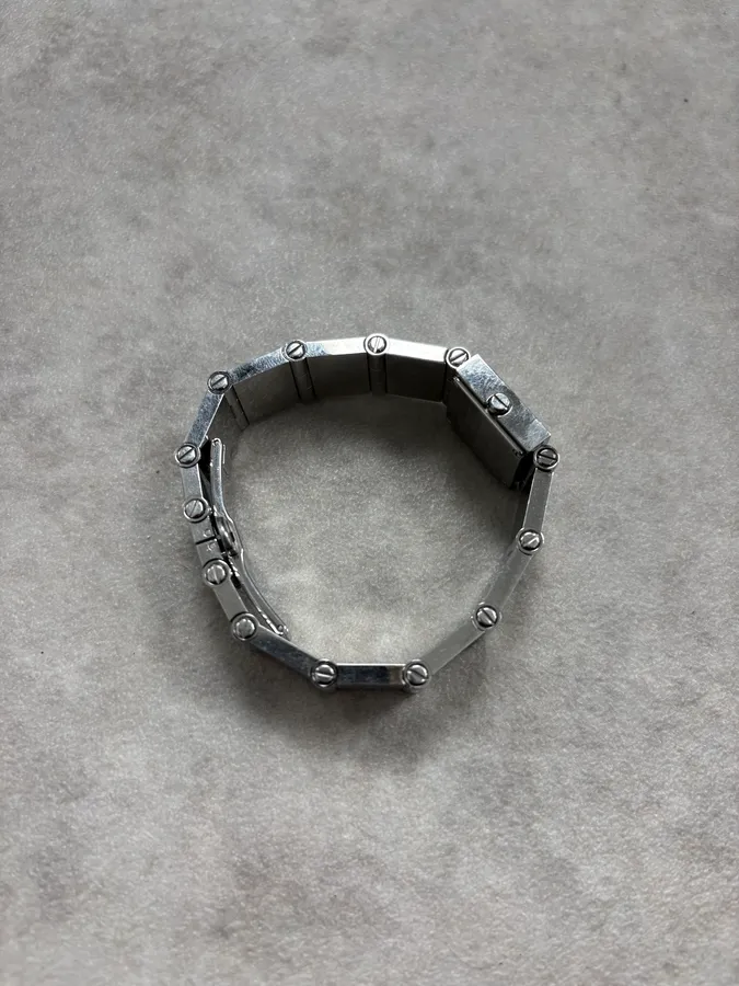 2000s Gucci Square Minimalist Watch - Image 7