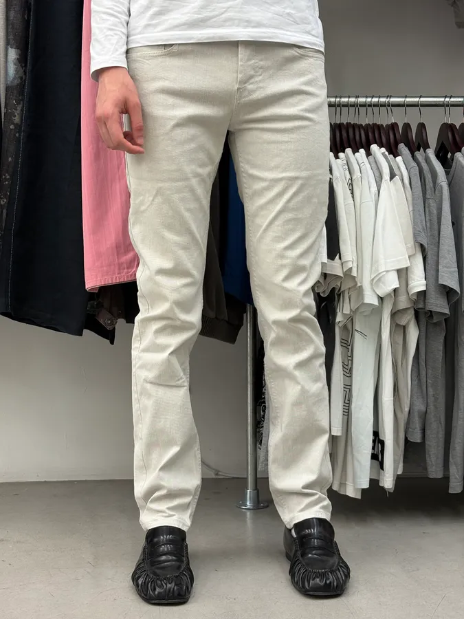 2000s Gucci White Minimalist Denim Jeans - Image 2