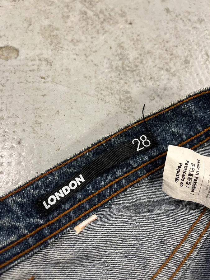 2000s Iceberg Faded Blue Jeans - Image 12