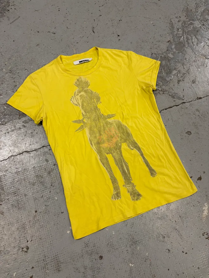 2000s Imperial Yellow Punk Dog T-Shirt - Image 4