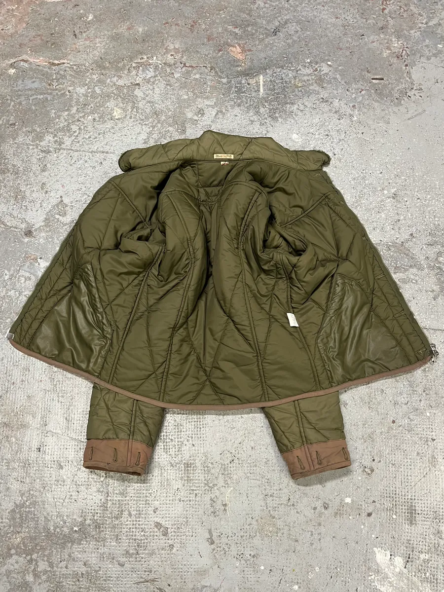 2000s Jean Paul Gaultier Olive Cozy Buttoned Puffer Jacket - Image 9