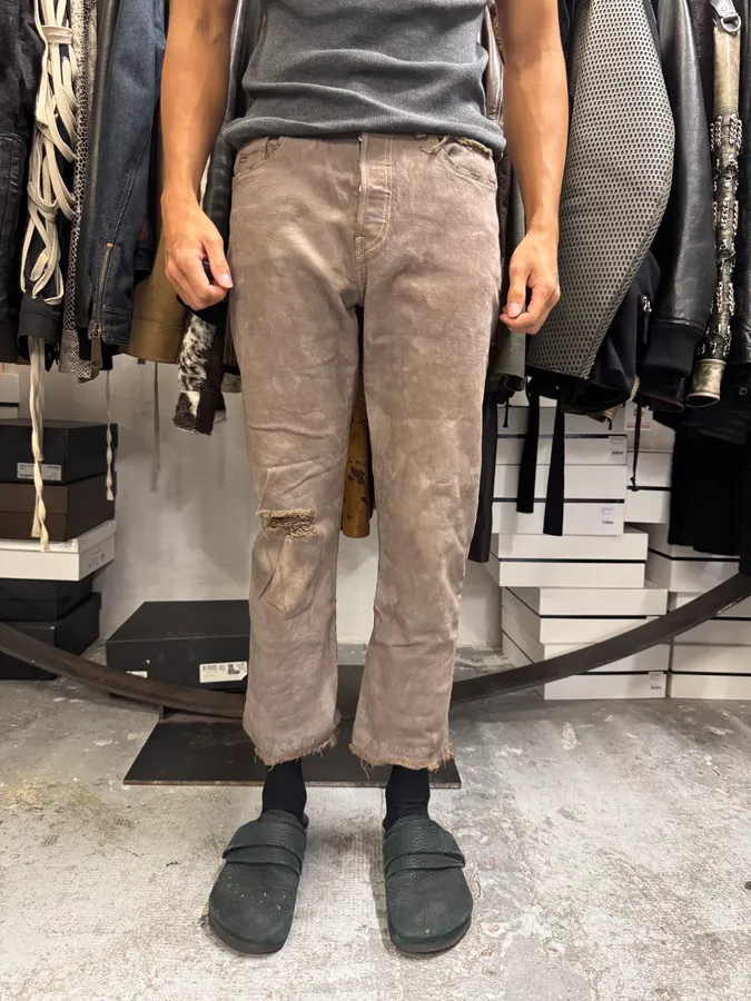 2000s Levi’s 501 Brown Distressed Pants - Image 2