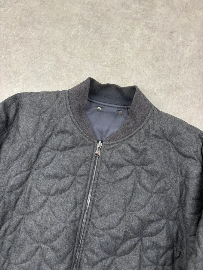 2000s Louis Vuitton Navy & Grey Nylon Reversible Bomber Jacket - Image 12