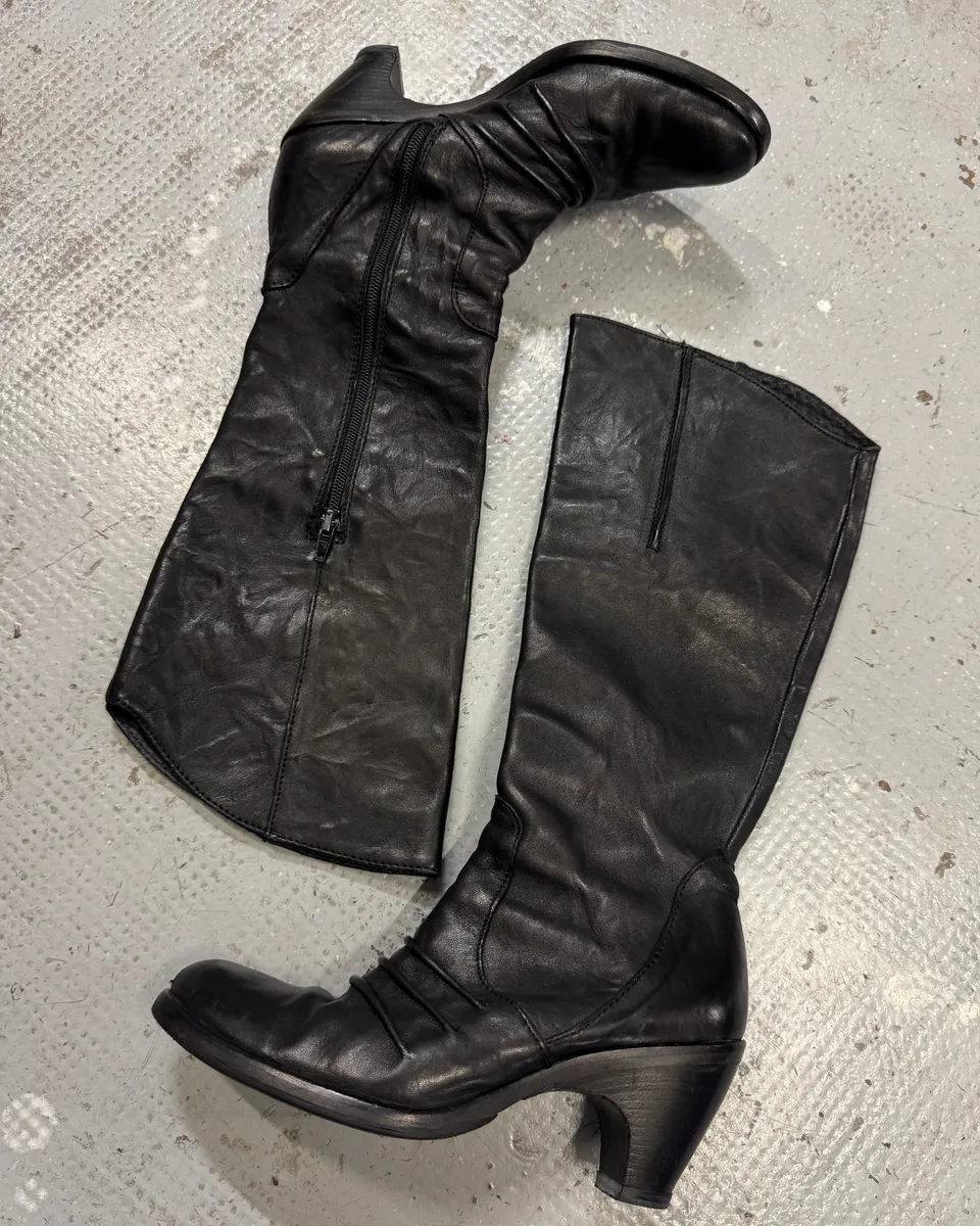 2000s Miu Miu Futuristic Black Leather Boots - Image 2