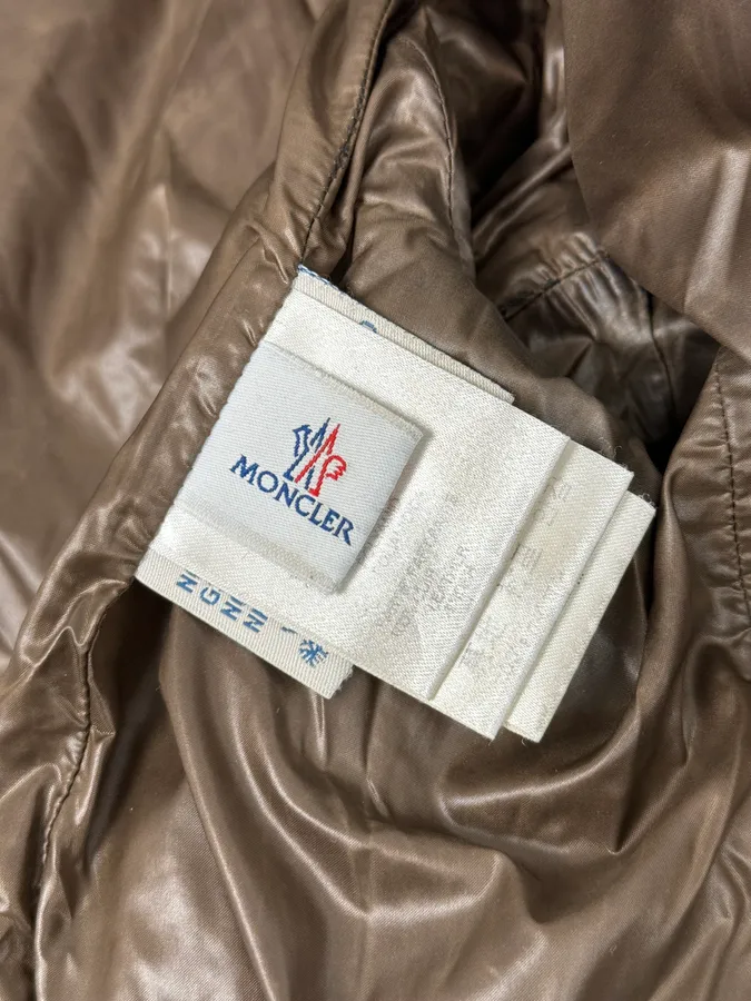 2000s Moncler Brown Quilted Puffer Jacket - Image 11