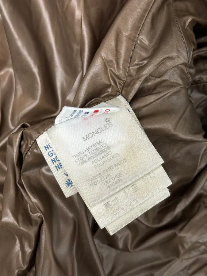 2000s Moncler Brown Quilted Puffer Jacket - Image 12