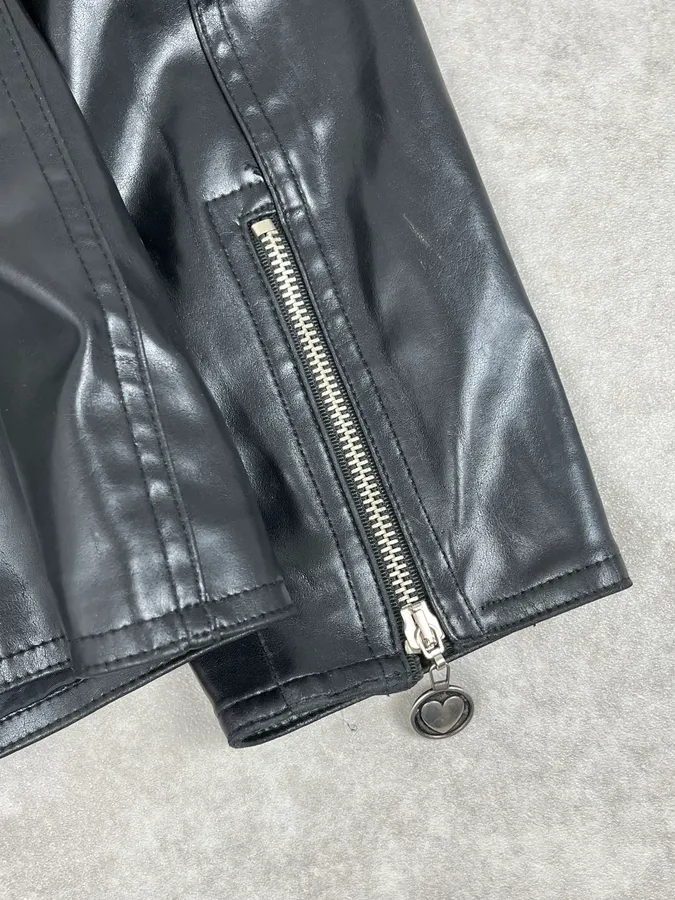 2000s Moschino Black Painted Effect Light Jacket - Image 10
