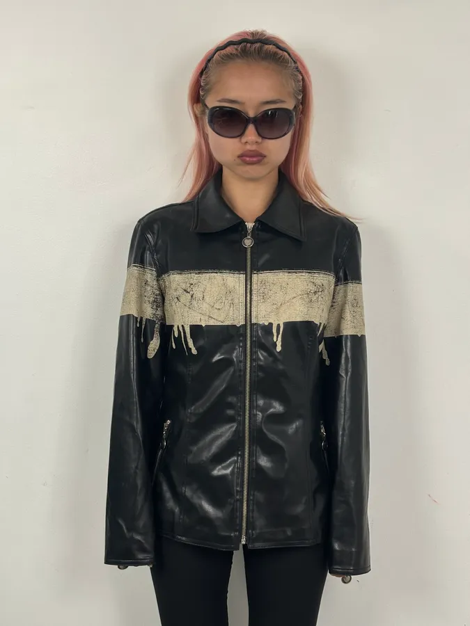 2000s Moschino Black Painted Effect Light Jacket - Image 2
