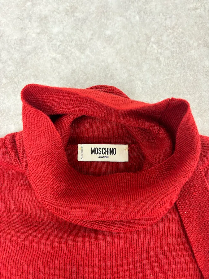 2000s Moschino Bondage Red Wool Turtleneck Sweater - Image 7