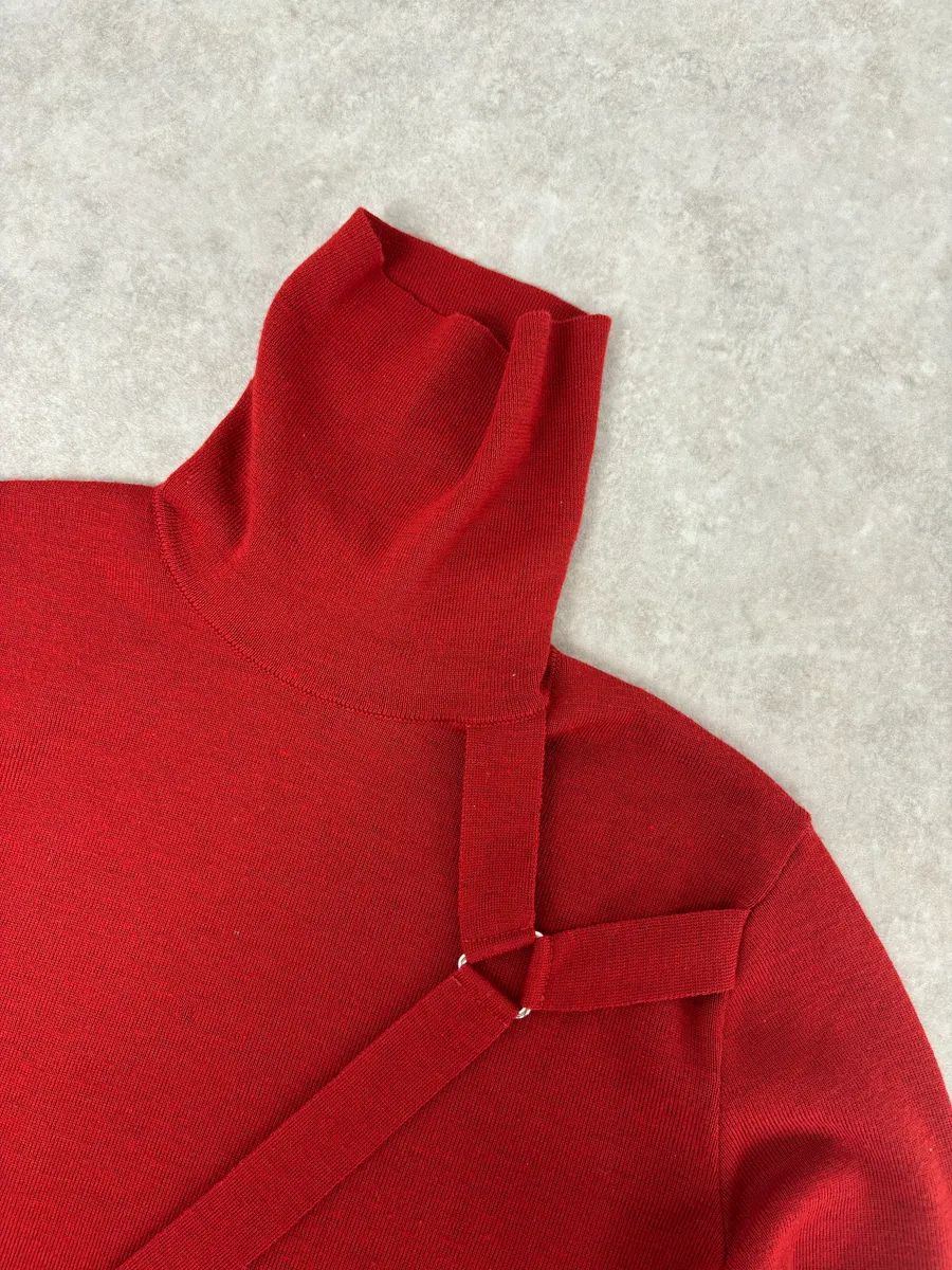 2000s Moschino Bondage Red Wool Turtleneck Sweater - Image 8