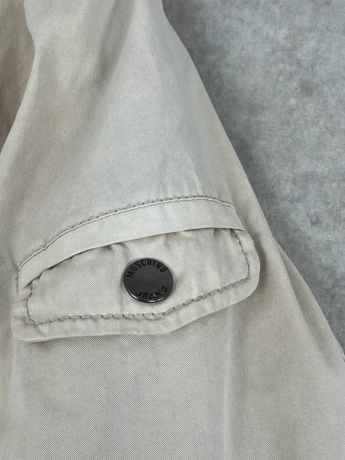 2000s Moschino Cargo Beige Jacket - Image 9