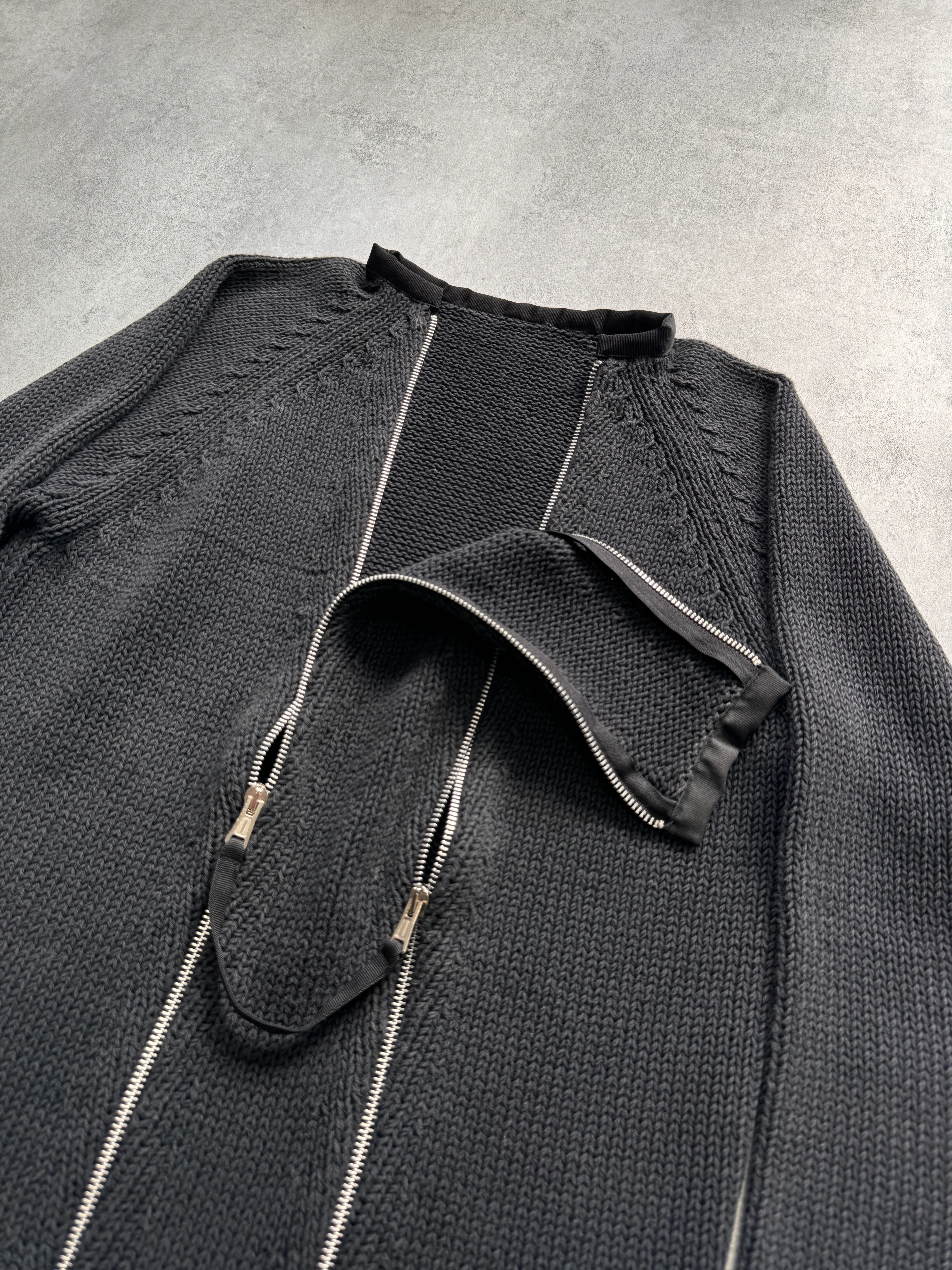 2000s Moschino Double Zip Sweater - Image 3