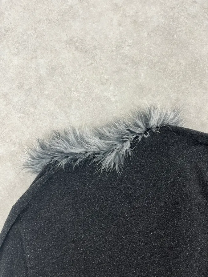 2000s Moschino Fur Line Grey Cardigan - Image 7